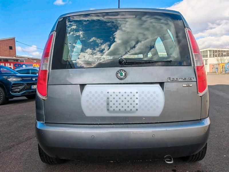 Gebraucht Skoda Roomster 90 PS (66 kW) 2011 Grau Van / Kleinbus