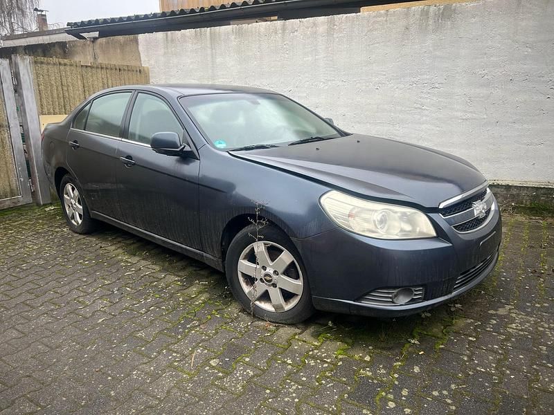 Blau Gebraucht 2008 Chevrolet Epica Limousine | 890 € (Superpreis) - Bild 1/4