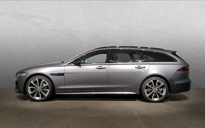 Gebraucht Jaguar XF Sportbrake R-Dynamic 204 PS (150 kW) 2024 Grau Kombi