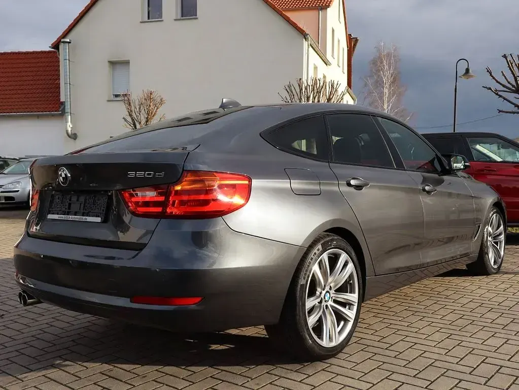 Gebraucht BMW 320 Gran Turismo Luxury Line 190 PS (139 kW) 2016 Grau Coupé