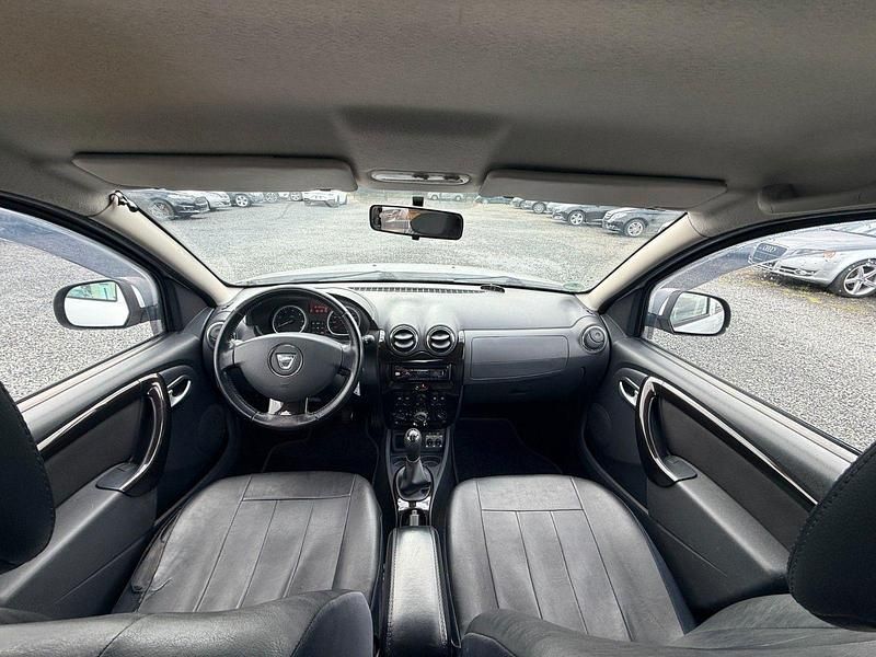 Używany Dacia Duster Prestige 105 KM (77 kW) 2012 Srebrny SUV