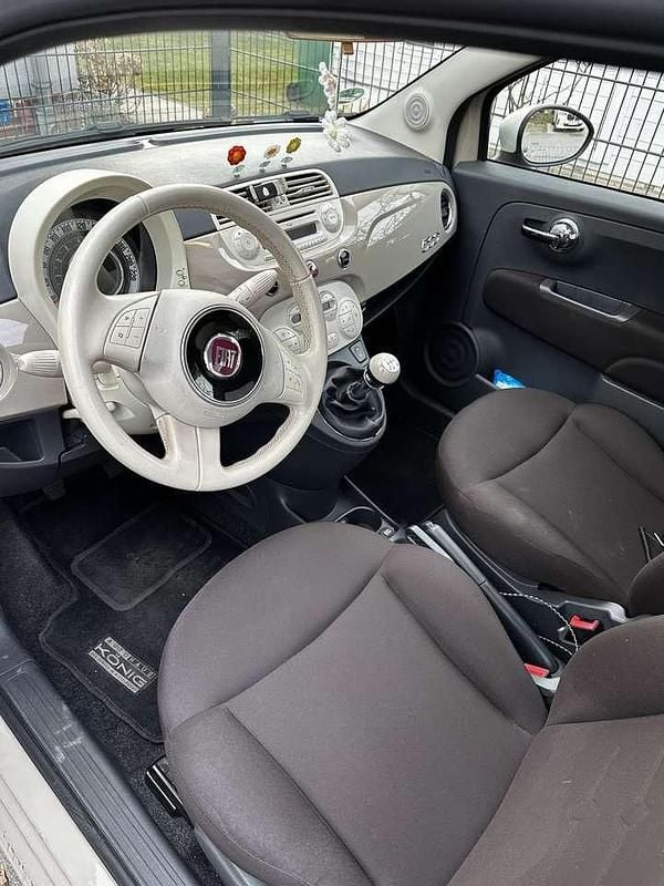 Gebraucht Fiat 500 Lounge 86 PS (63 kW) 2012 Beige Limousine
