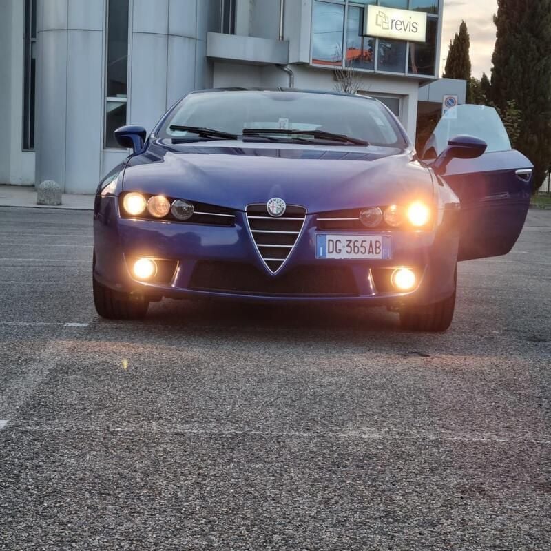 Blau Gebraucht 2007 Alfa Romeo Brera Coupé | 15.999 € - Bild 1/4