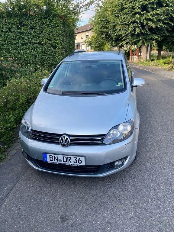 Gebraucht 2010 VW Golf Plus Team Van / Kleinbus | 4.800 € (Guter Preis) - Bild 1/4