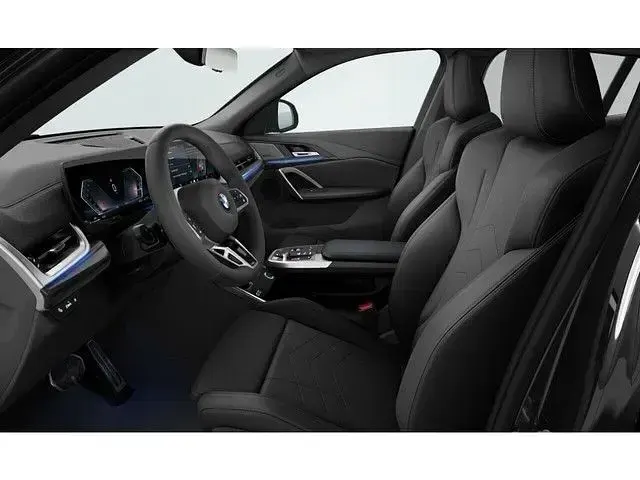 Gebraucht BMW X2 M Sport 163 PS (119 kW) 2025 Schwarz SUV