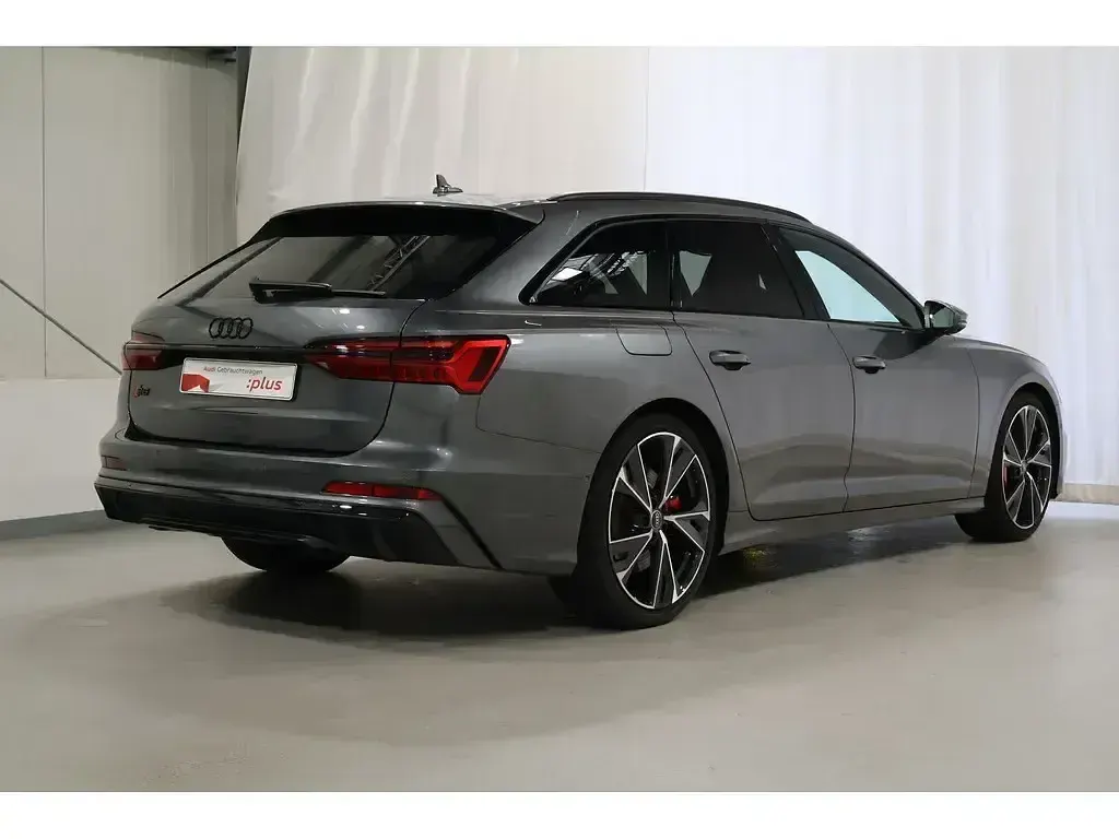 Gebraucht Audi S6 Ambiente 253 PS (186 kW) 2025 Grau Kombi