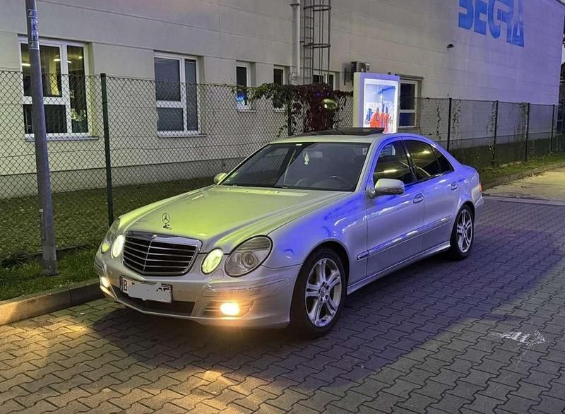 Gebraucht Mercedes E200 Avantgarde 184 PS (135 kW) 2006 Silber Limousine