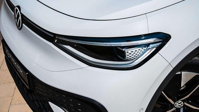 Neu VW ID.5 Pro Performance 150 kW (204 PS) 2025 Gletscherweiß metallic SUV