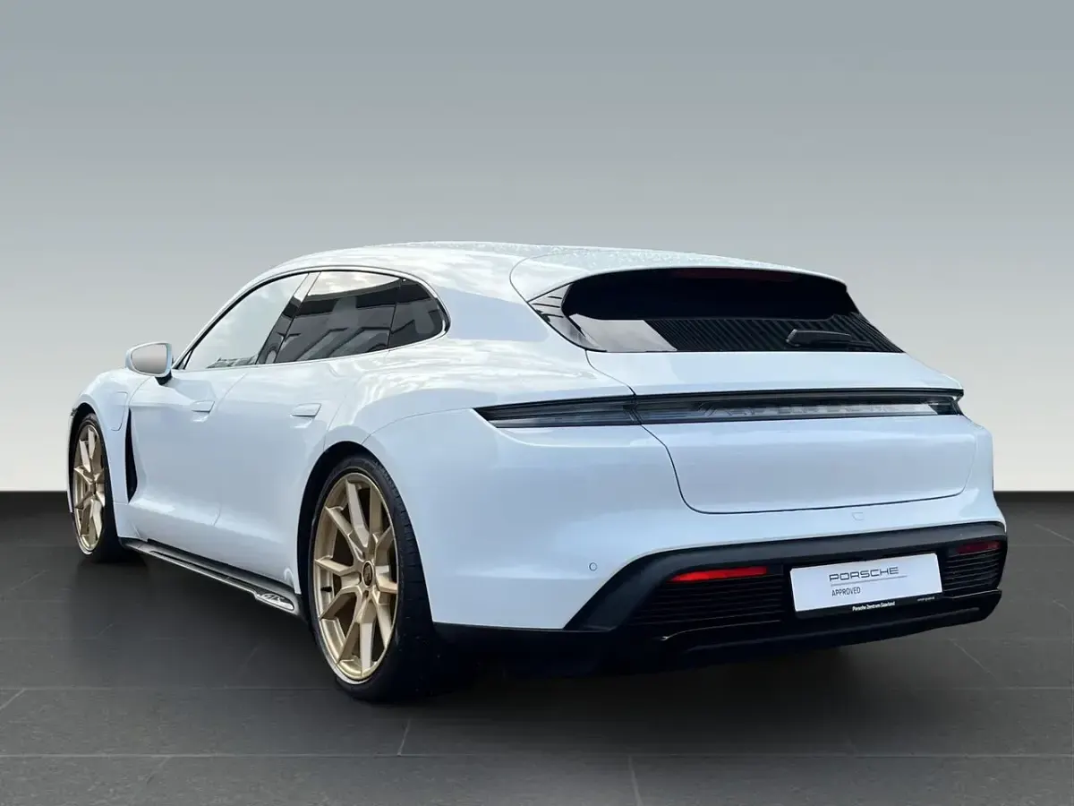 Gebraucht Porsche Taycan 439 kW (598 PS) 2022 Weiß Limousine