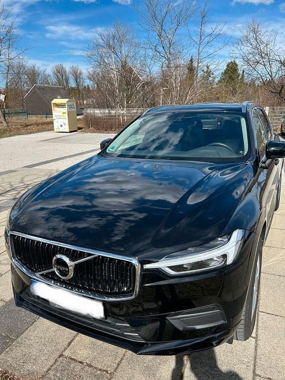 Schwarz Gebraucht 2018 Volvo XC60 SUV | 22.990 € (Guter Preis) - Bild 1/4