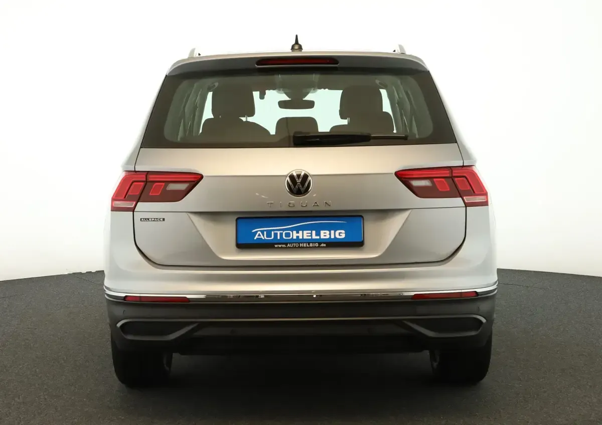 Gebraucht VW Tiguan Allspace Life 150 PS (110 kW) 2025 Pyrit silber metallic SUV