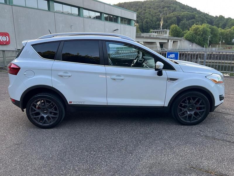 Gebraucht Ford Kuga 200 PS (147 kW) 2009 Weiß SUV