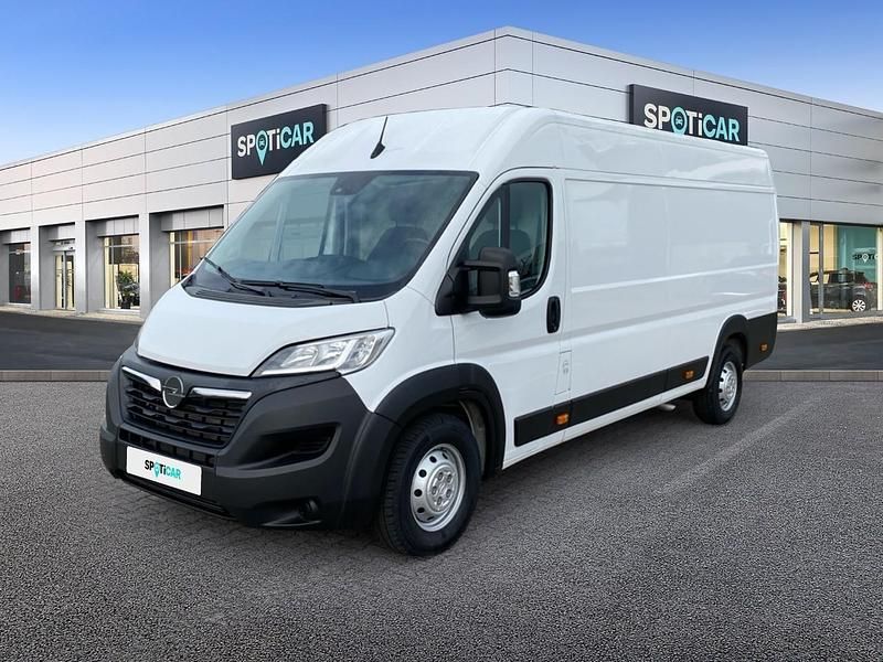 Weiß Gebraucht 2024 Opel Movano Van | 25.280 € (Superpreis) - Bild 1/1