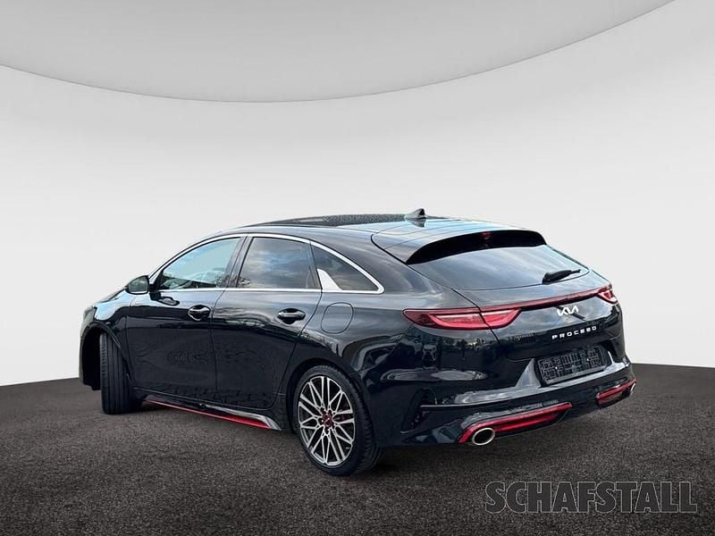 Gebraucht Kia ProCeed GT 204 PS (150 kW) 2023 Schwarz (black pearl) Kombi