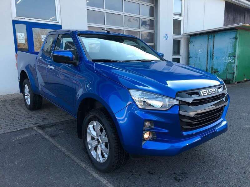 Neu Isuzu D-Max 163 PS (119 kW) 2025 Biarritz blue Abholung