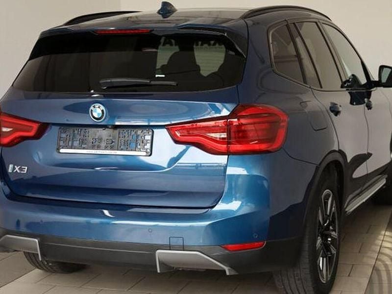 Gebraucht BMW iX3 Shadowline 210 kW (286 PS) 2021 Blau SUV