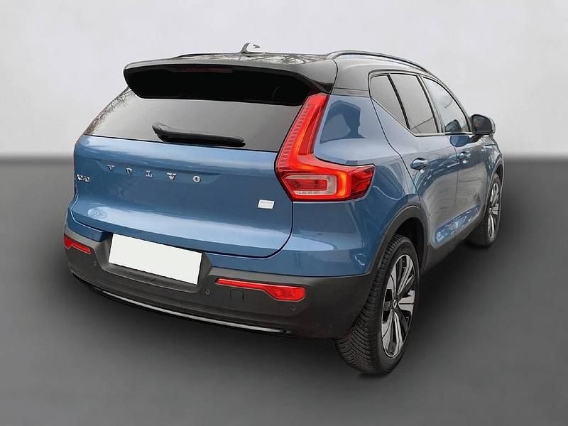 Gebraucht Volvo XC40 Plus 169 kW (231 PS) 2022 Blau SUV