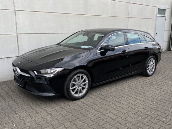 Gebraucht Mercedes CLA180 Shooting Brake Business 136 PS (100 kW) 2022 Nachtschwarz  unilack Kombi