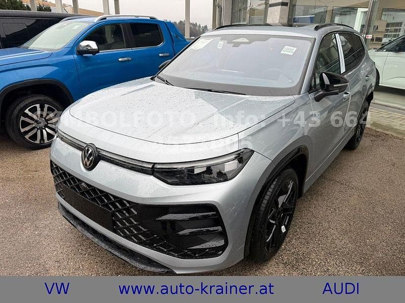 Neu VW Tayron R-line 193 PS (141 kW) 2025 Silber SUV