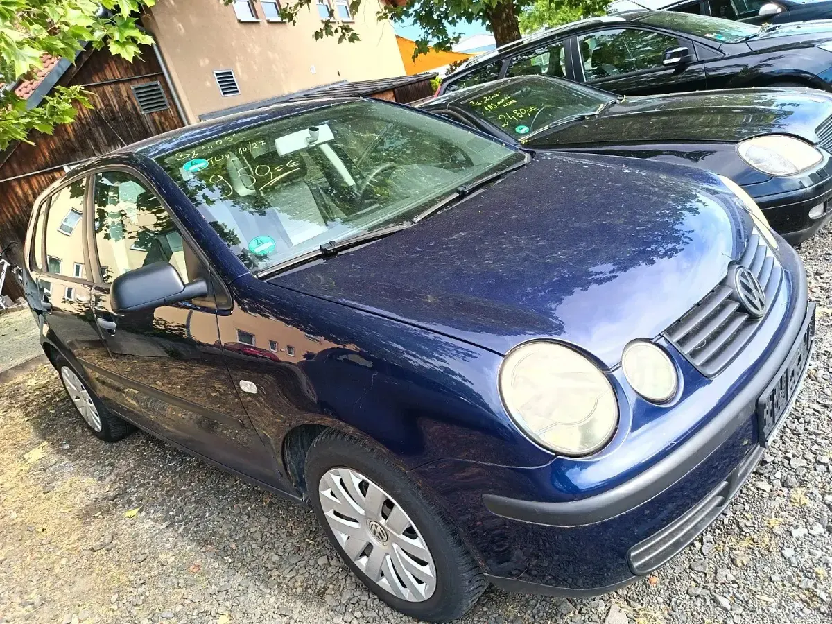 Gebraucht VW Polo 60 PS (44 kW) 2003 Blau Kleinwagen