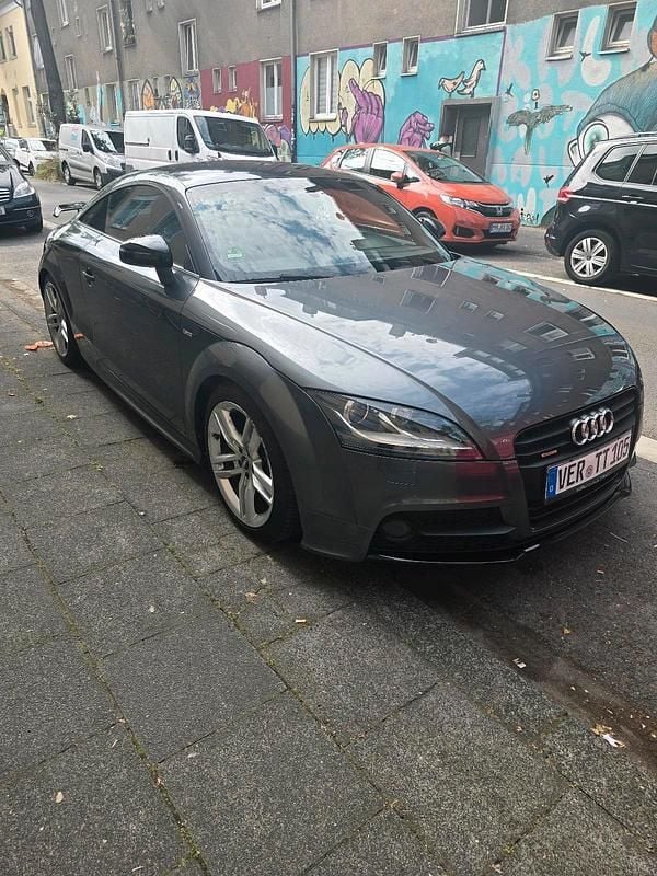 Grau Gebraucht 2014 Audi TT Competition Coupé | 16.900 € (Fairer Preis) - Bild 1/4