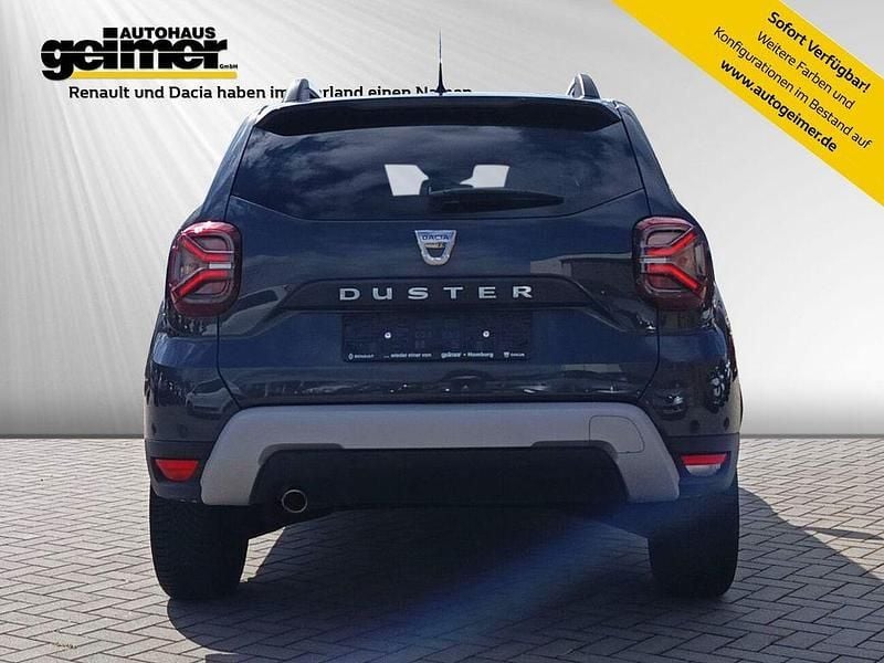 Gebraucht Dacia Duster Prestige 131 PS (96 kW) 2022 Kometengrau (metallic) SUV