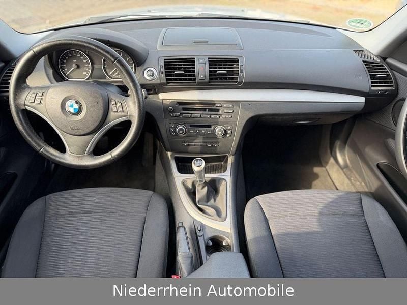 Gebraucht BMW 116 Advantage 122 PS (89 kW) 2009 Silber Kleinwagen