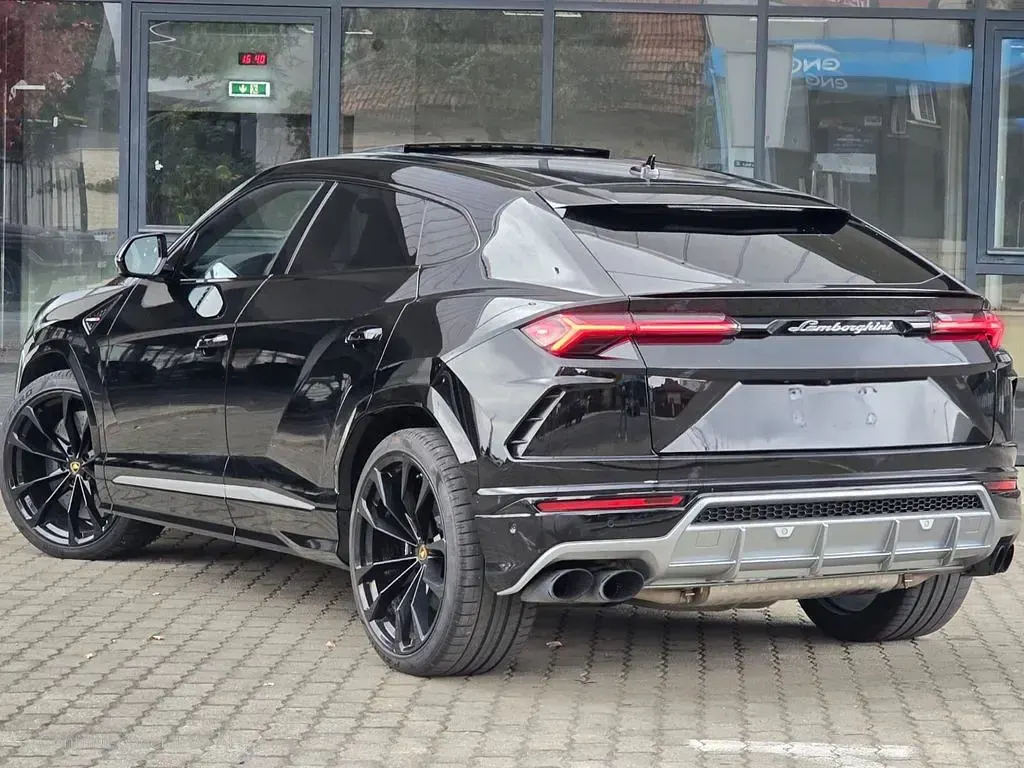 Usata Lamborghini Urus 650 CV (478 kW) 2020 Nero SUV