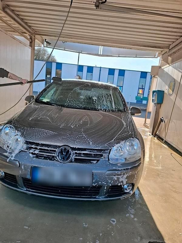 Gebraucht VW Golf V 102 PS (75 kW) 2008 Grau Kleinwagen