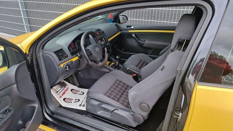 Gebraucht VW Golf IV 200 PS (147 kW) 2005 Gelb Limousine