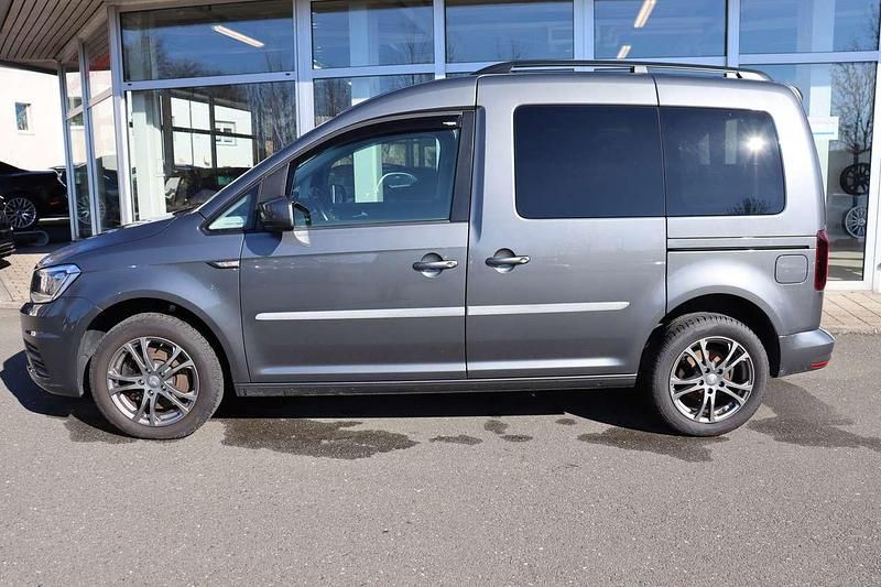 Gebraucht VW Caddy Trendline 125 PS (91 kW) 2017 Indiumgrau metallic Van / Kleinbus