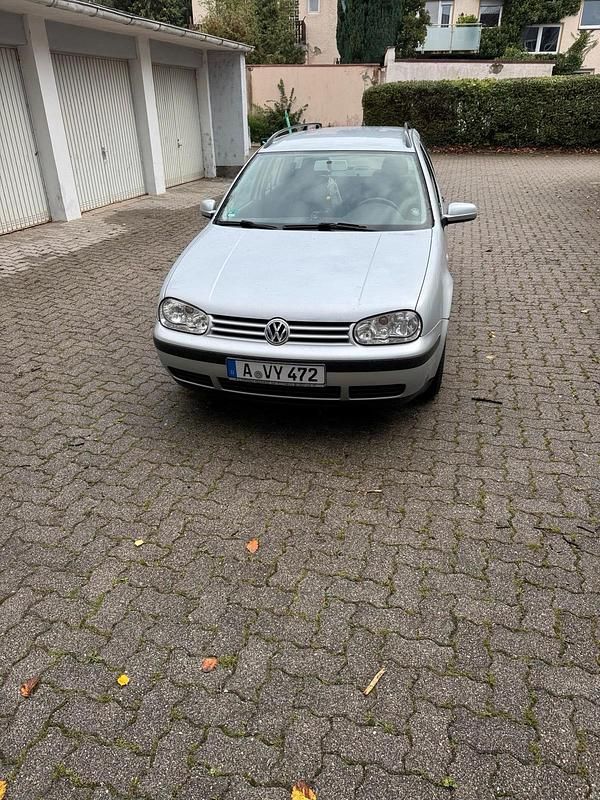 Grau Gebraucht 2000 VW Golf IV Kombi | 1.350 € (Fairer Preis) - Bild 1/4