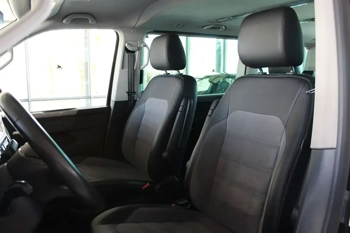 Gebraucht VW Multivan Generation Six 199 PS (146 kW) 2020 Schwarz Van / Kleinbus
