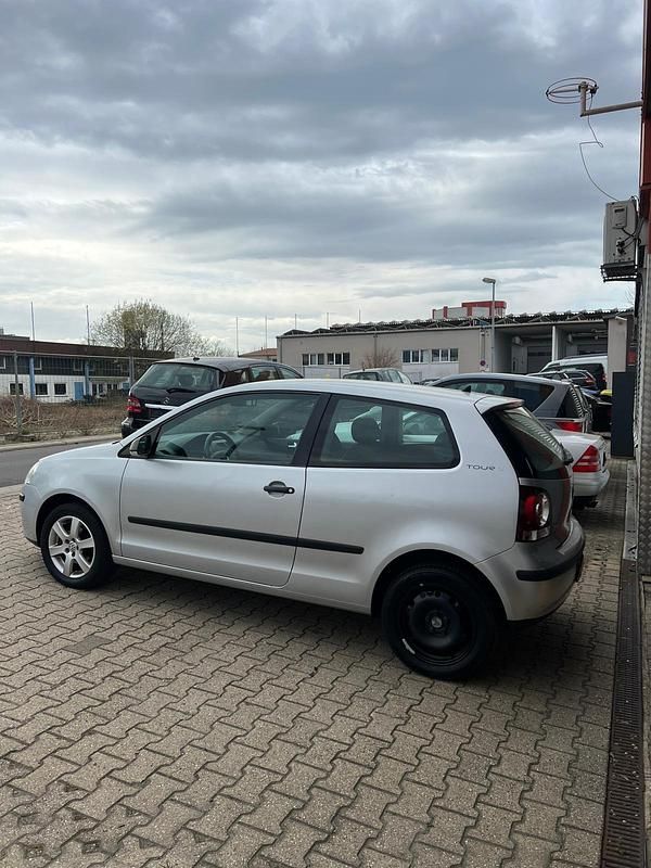 Gebraucht VW Polo 80 PS (58 kW) 2007 Grau Kleinwagen