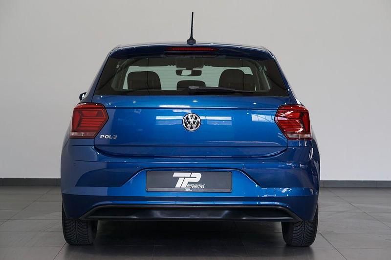 Gebraucht VW Polo Comfortline 80 PS (58 kW) 2019 Blau Kleinwagen
