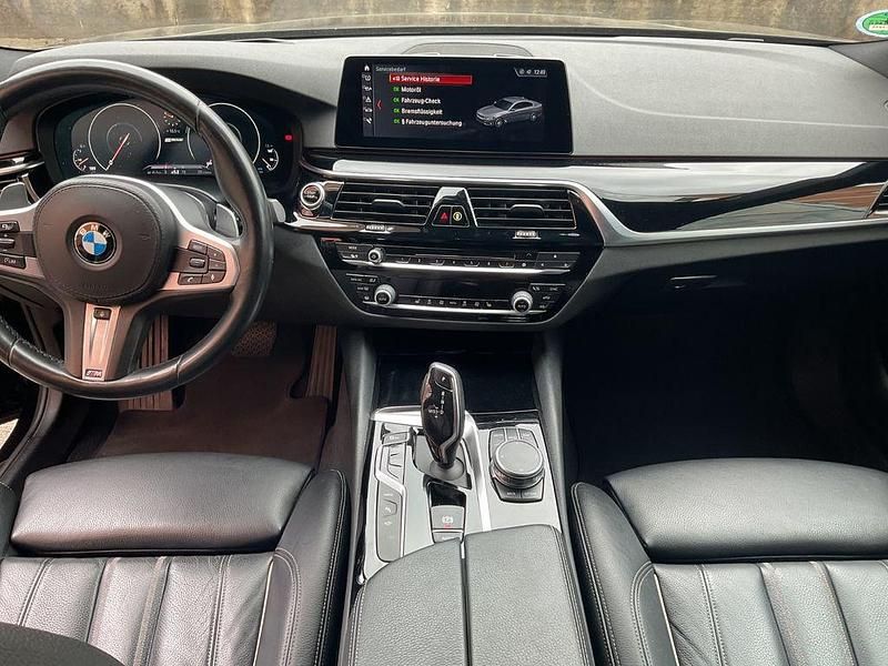 Używany BMW 530e iPerformance 252 KM (185 kW) 2018 Czarny Sedan/Limuzyna