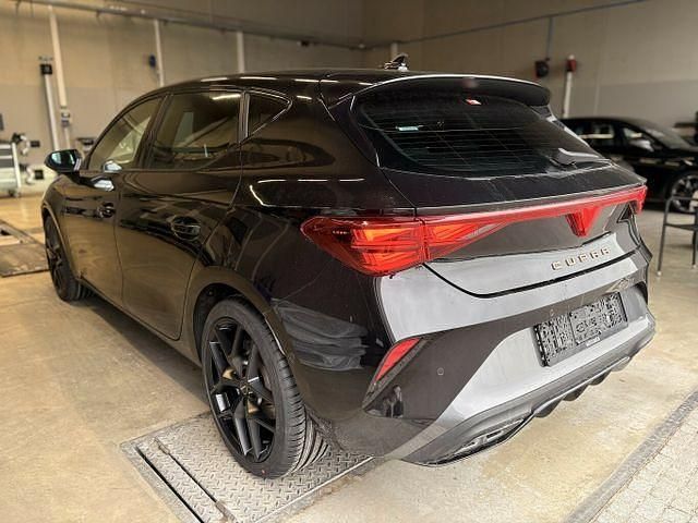 Gebraucht Cupra Leon 150 PS (110 kW) 2025 Schwarz Limousine