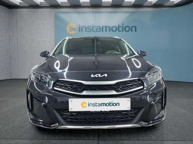 Neu Kia XCeed Vision 101 PS (74 kW) 2025 Silber SUV