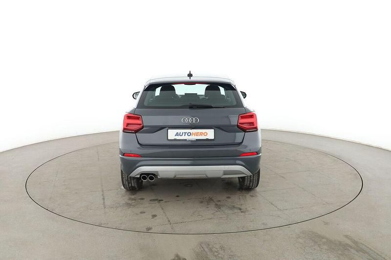 Gebraucht Audi Q2 Sport 150 PS (110 kW) 2020 Grau SUV