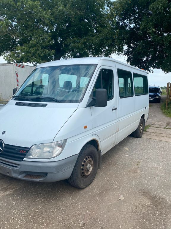 Weiß Gebraucht 2001 Mercedes Sprinter Van | 3.600 € (Superpreis) - Bild 1/4