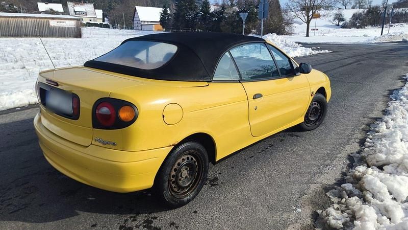 Gebraucht Renault Mégane Cabriolet 90 PS (66 kW) 1997 Gelb Cabrio