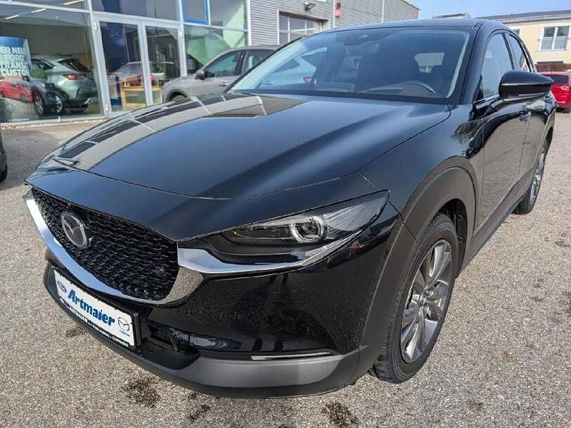 Onyxschwarz metallic (metallic) Gebraucht 2022 Mazda CX-30 Selection SUV | 24.880 € (Fairer Preis) - Bild 1/4
