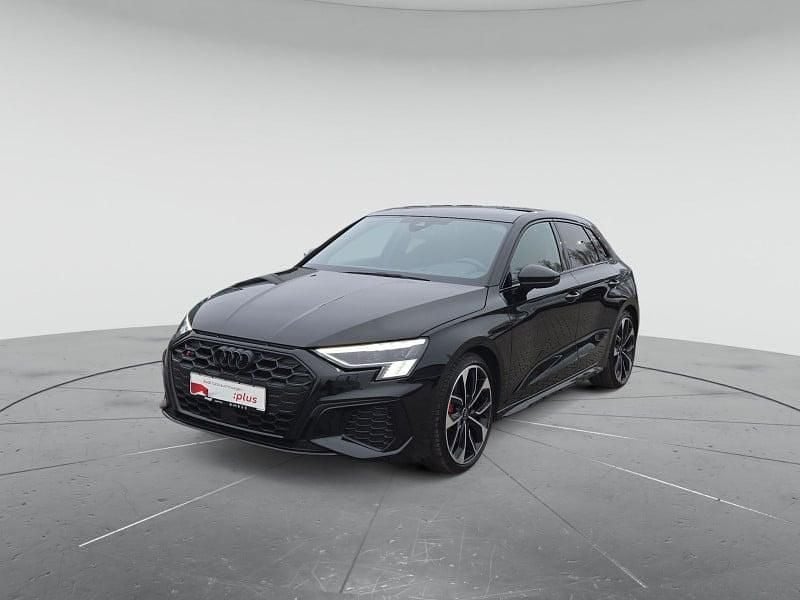 Mythosschwarz metallic Gebraucht 2023 Audi S3 Ambiente Limousine | 42.880 € (Etwas zu teuer) - Bild 1/1