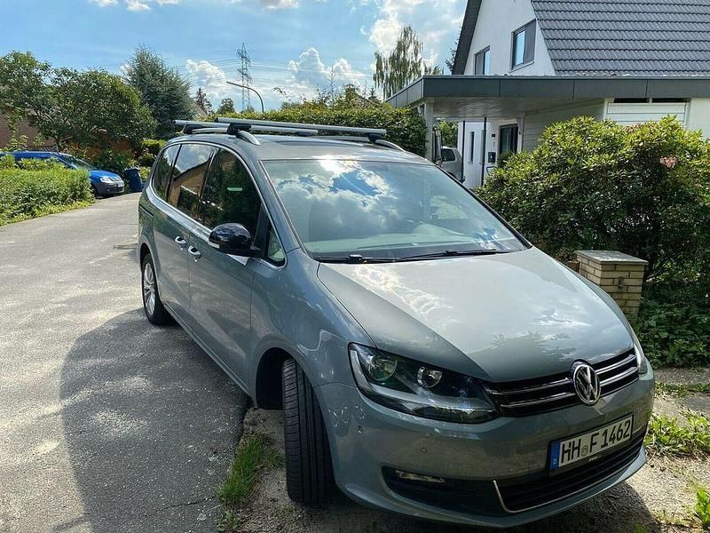 Gebraucht VW Sharan Style 150 PS (110 kW) 2012 Silber Van / Kleinbus