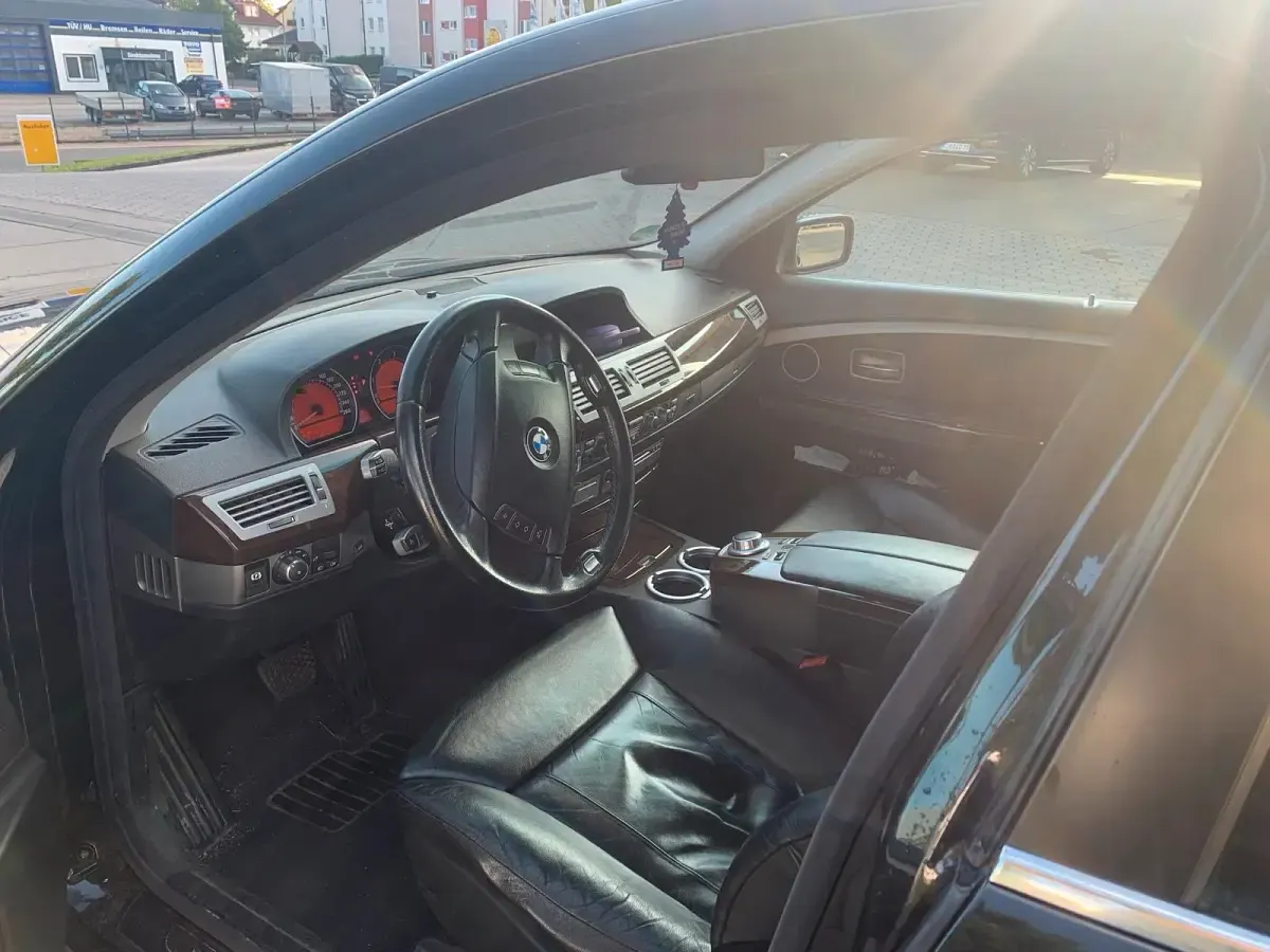 Gebraucht BMW 730 231 PS (169 kW) 2005 Schwarz Limousine