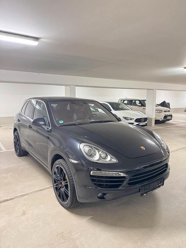 Gebraucht Porsche Cayenne 245 PS (180 kW) 2013 Schwarz SUV