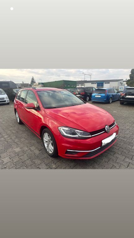 Rot Gebraucht 2018 VW Golf VII Join Kombi | 9.350 € (Fairer Preis) - Bild 1/4