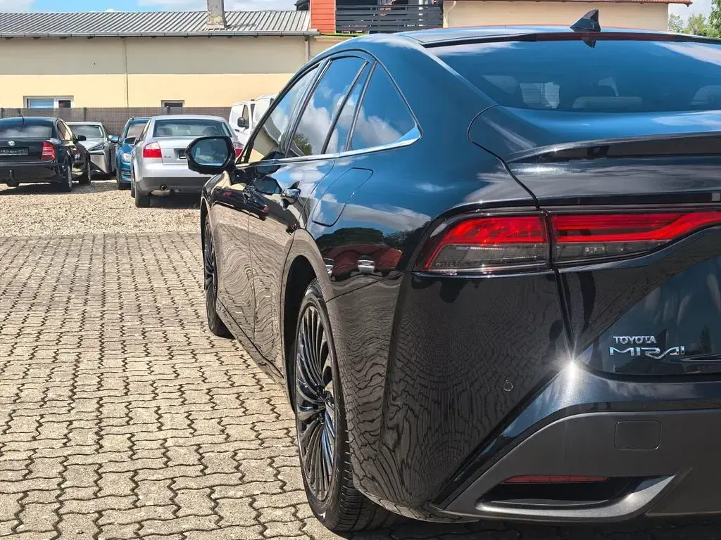 Gebraucht Toyota Mirai Advance 182 PS (133 kW) 2022 Schwarz Limousine