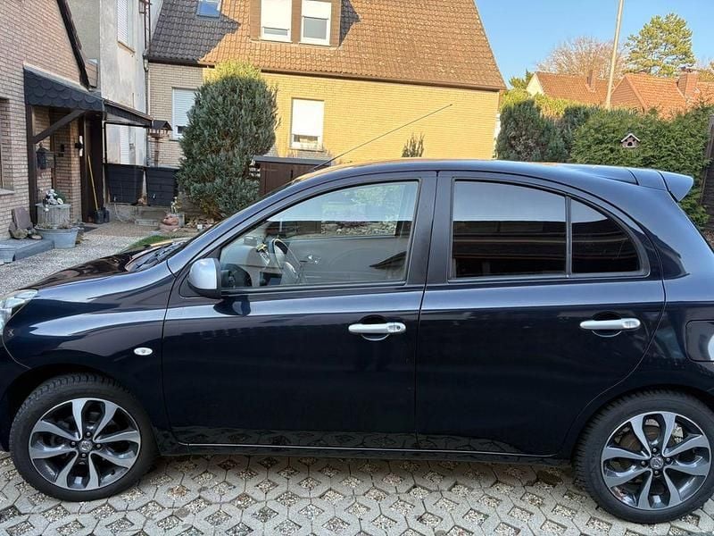 Gebraucht Nissan Micra 80 PS (58 kW) 2017 Schwarz Kleinwagen