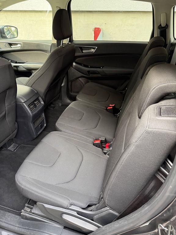 Gebraucht Ford S-MAX Titanium 160 PS (117 kW) 2018 Silber Van / Kleinbus